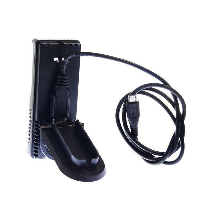 UM10 Charger By Nitecore